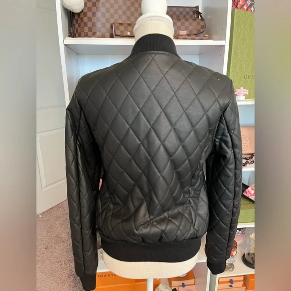 Jacket - Picture 3 of 6